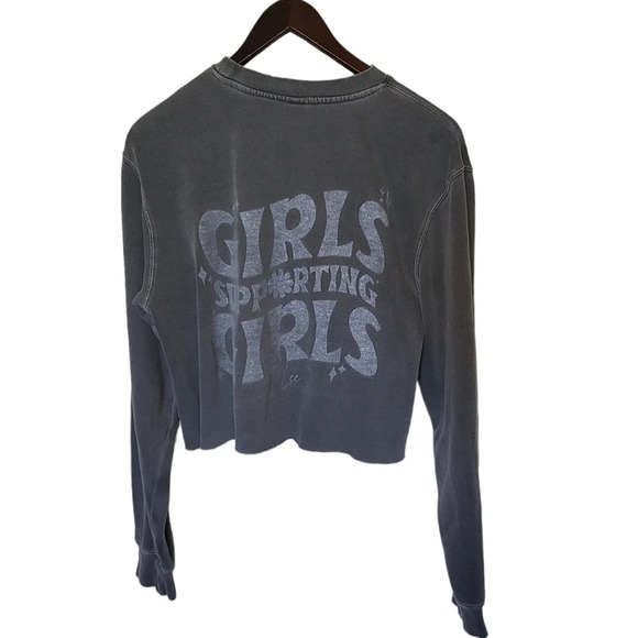 Girls Supporting Girls Gifted Cropped Collegiate Pullover Sweatshirt Top - Picture 1 of 10